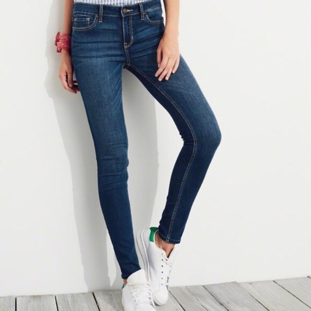 Hollister skinny jeans (navy and white) size 3S